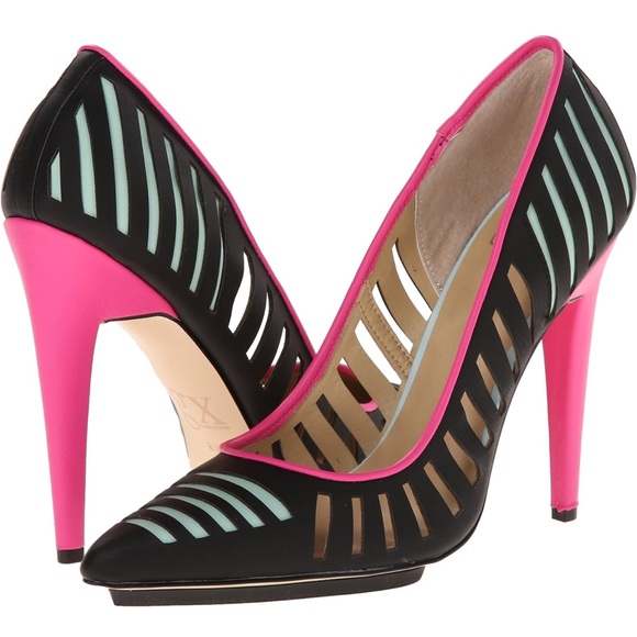 GX by GWEN STEFANI ADDIE PUMP - Picture 1 of 7
